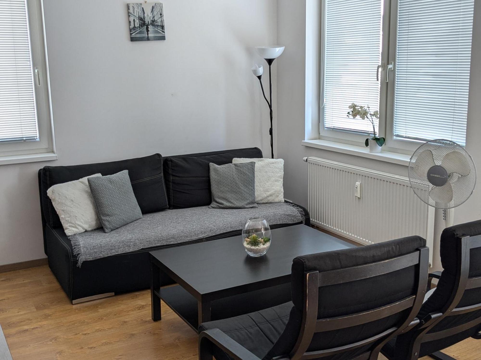 Apartman Bratislava City & Parking Exterior photo